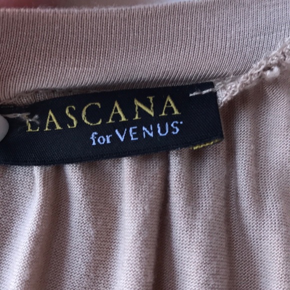 Venus top - Picture 2 of 3